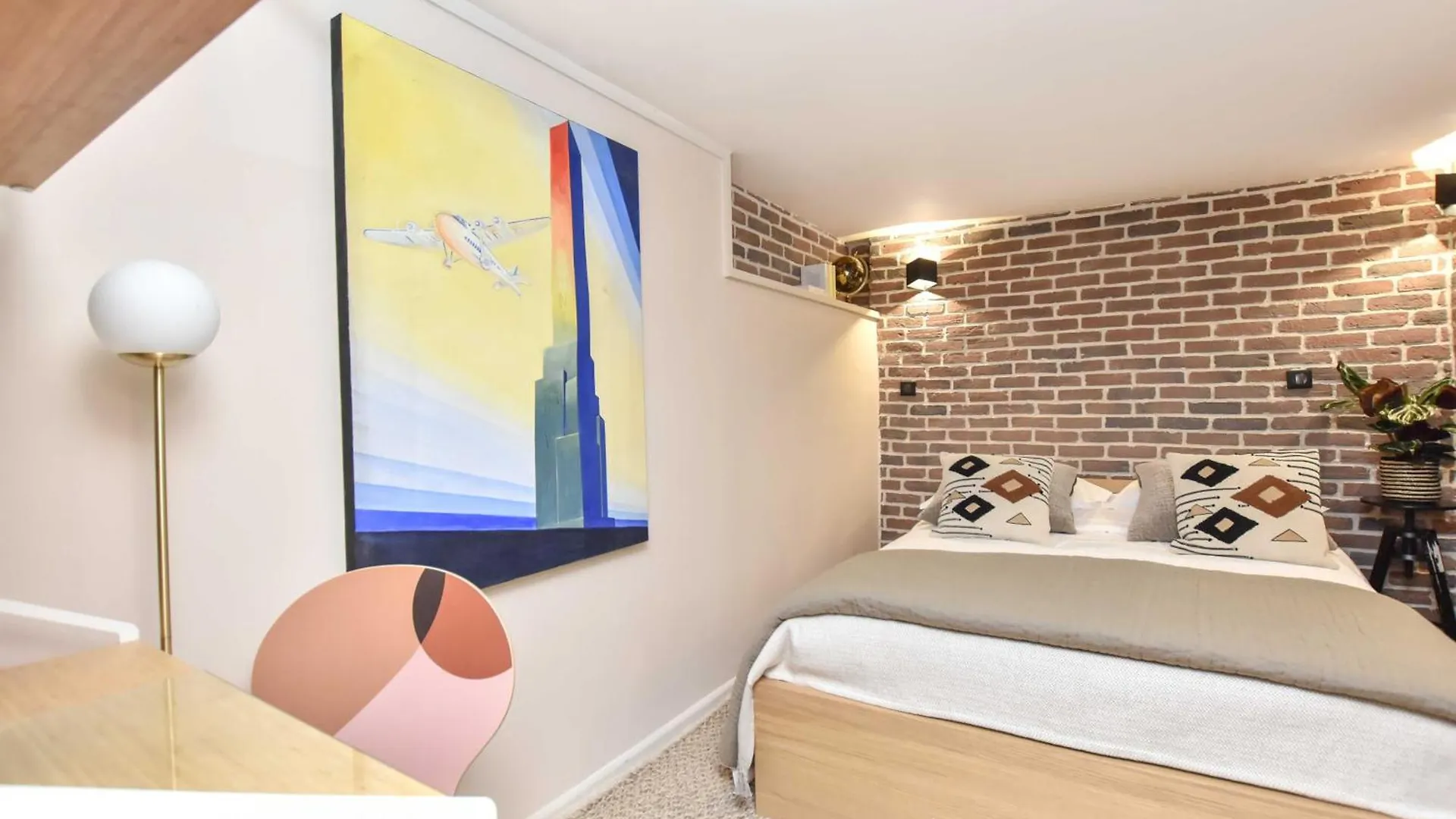 Apartment Magnificent Apartment- 2br-6p - Republique Paris