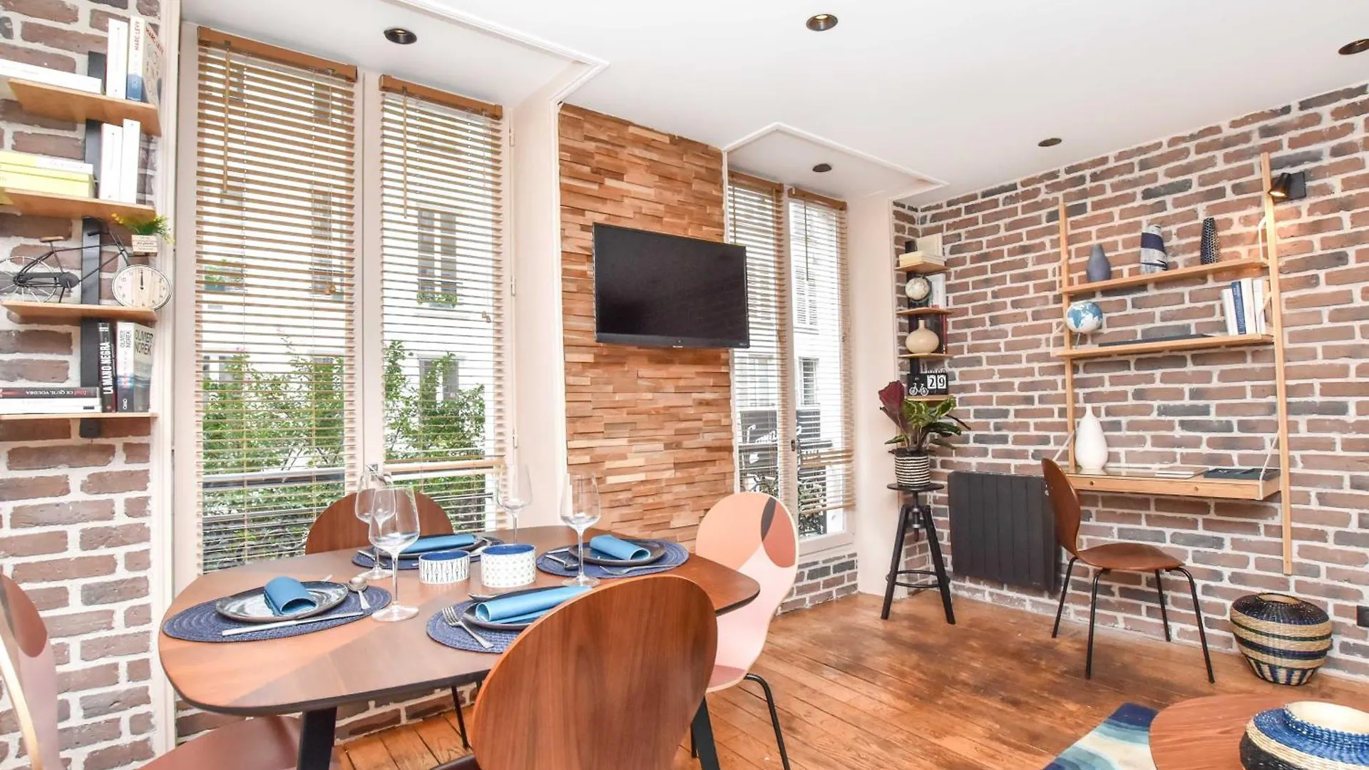 Apartment Magnificent Apartment- 2br-6p - Republique